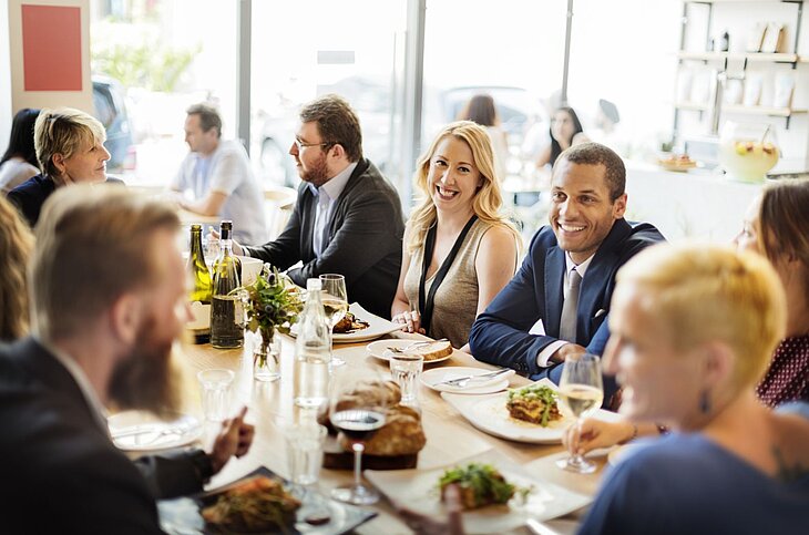 Essen im Restaurant Essen im Restaurant