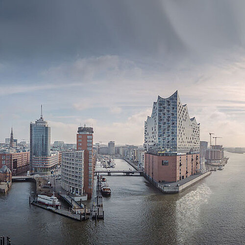 Header - About Hamburg Panoramic view over the city of Hamburg.